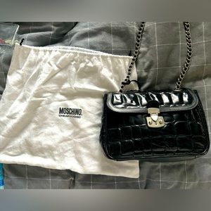 Moschino Black Quilted Patent Leather Chain Shoulder Bag